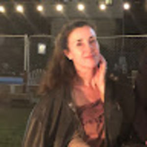 Meet your Posher, Corina